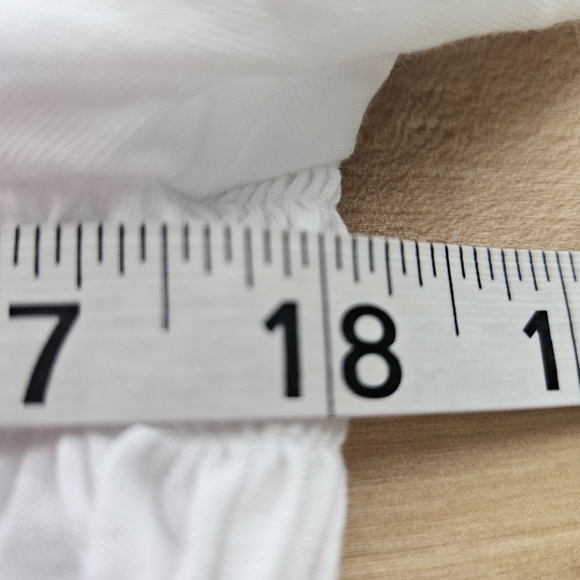 Veronica Beard Langston Smocked Top Large    Romantic Coquette - Picture 6 of 9